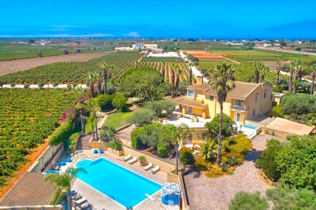 Il Filo Di Perle Luxury Villas Marsala Bagian luar foto